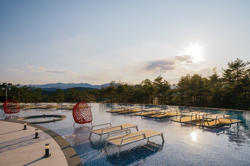 [한국관광공사] 사진2. 강원양양_설해원.jpg